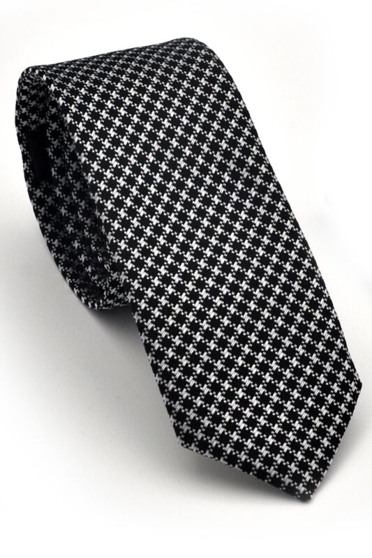 Beyaz Kaz Ayağı Desenli Siyah Dokuma Kumaş Mendilli Slim Fit Kravat // SDK230903 - 1