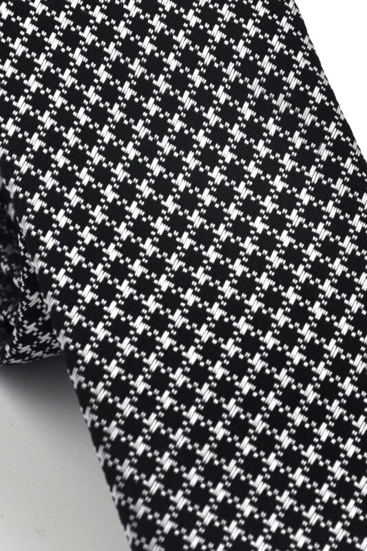 Beyaz Kaz Ayağı Desenli Siyah Dokuma Kumaş Mendilli Slim Fit Kravat // SDK230903 - 3