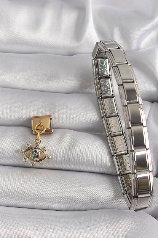Gold Renk Sallantı Zirkon Taşlı Göz Model Nomination Charm - EBJ250113W30418 - 2
