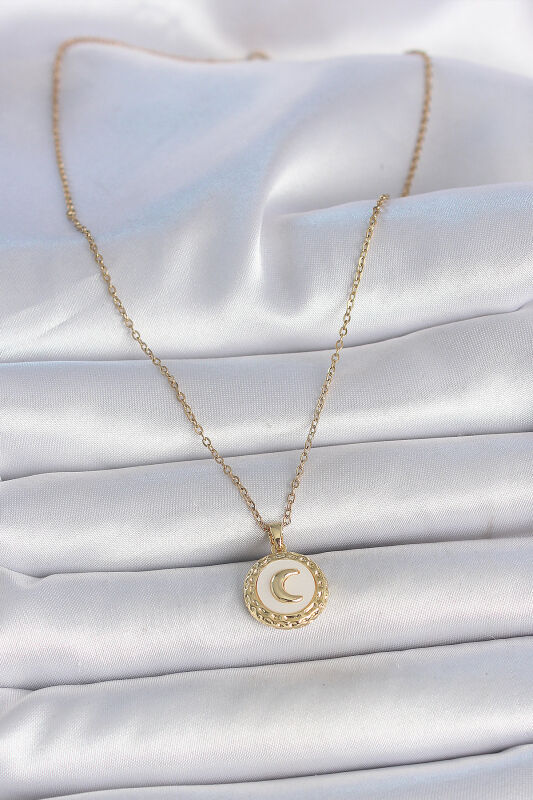 Gold Renk Zincir Beyaz Mineli Hilal İşlemeli Madalyon Model Kadın Kolye - EBJ250501W33573 - 2