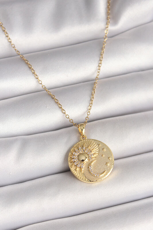 Gold Renk Zincir Zirkon Taşlı Ay Güneş İşlemeli Madalyon Model Kadın Kolye - EBJ250501W32736 - 1