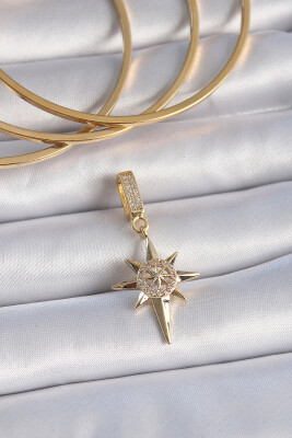 Gold Renk Zirkon Taşlı Kutup Yıldızı Model Ajda Charm - EBJ241109W28974 - 1