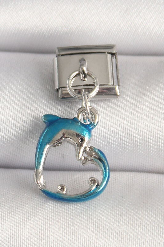 Gümüş Renk Mavi Yunus Model Nomination Charm - EBJ250501W32884 - 1