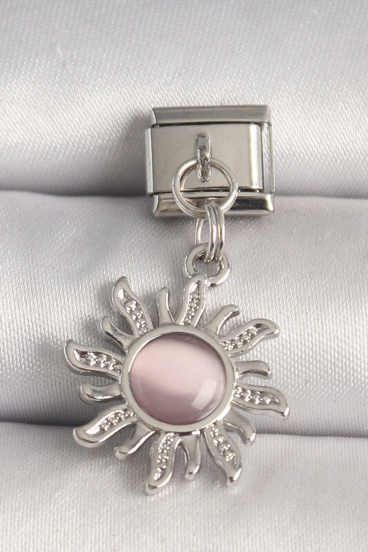 Gümüş Renk Pembe Mineli Güneş Model Nomination Charm - EBJ250501W32899 - 1