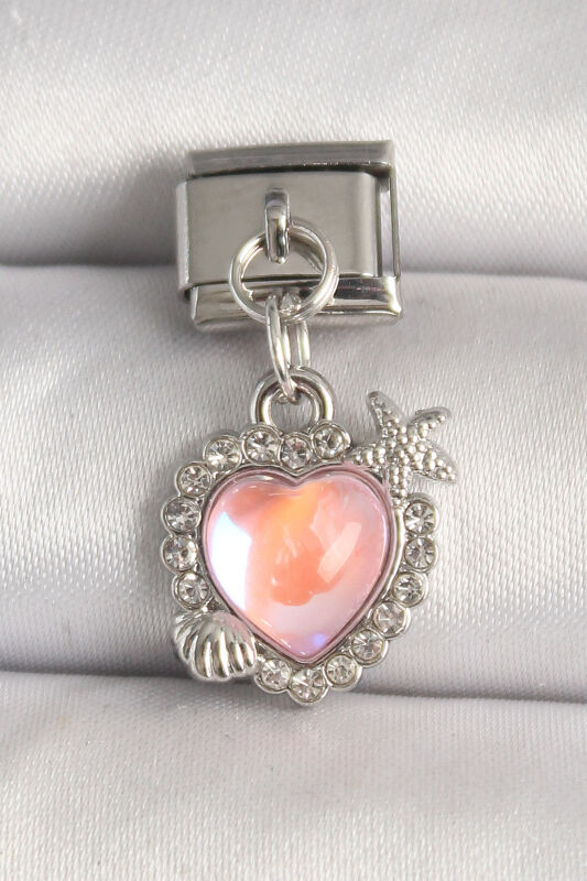 Gümüş Renk Pembe Mineli Kalp Model Deniz Yıldız Detay Nomination Charm - EBJ250501W32937 - 1