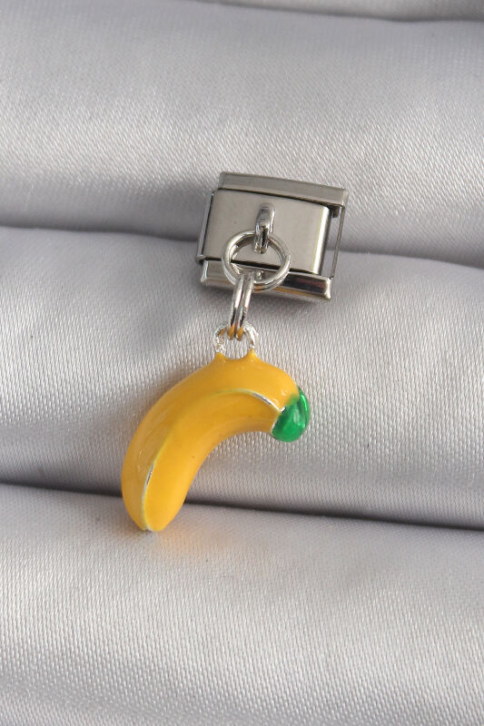 Gümüş Renk Sallantı Muz Model Nomination Charm - EBJ250113W30390 - 1