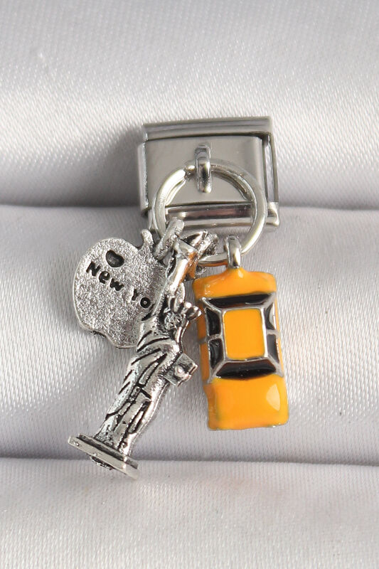 Gümüş Renk Sarı Taksi Özgürlük Heykeli Model Nomination Charm - EBJ250501W32864 - 1