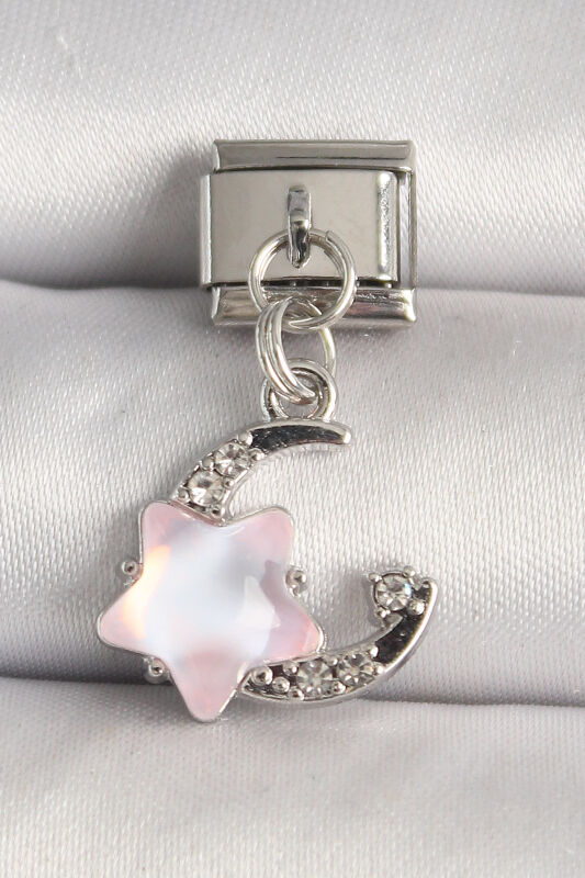 Gümüş Renk Zirkon Taşlı Hilal Pembe Mineli Yıldız Model Nomination Charm - EBJ250501W32929 - 1