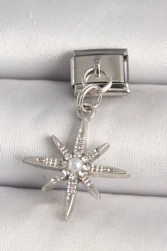 Gümüş Renk Zirkon Taşlı İnci Detay Yıldız Model Nomination Charm - EBJ250501W32914 - 1