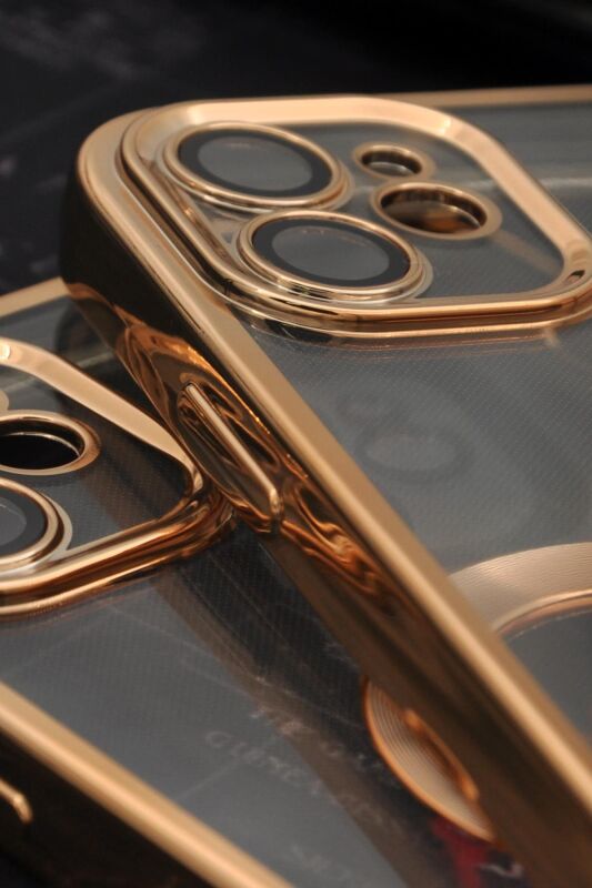 iPhone 11 Uyumlu Altın Sarı Gold Renkli Kenarlı Lazerli Şeffaf Kılıf Lens Korumalı - 3