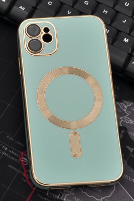 iPhone 11 Uyumlu MagSafe Özellikli Lens Korumalı Lazerli Renkli Kılıf Mint Yeşili 