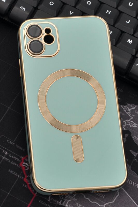 iPhone 11 Uyumlu MagSafe Özellikli Mint Yeşili Renkli Lens Korumalı Kılıf - 1