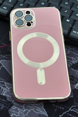 iPhone 12 Pro Uyumlu MagSafe Özellikli Lens Korumalı Lazerli Renkli Kılıf Pembe - 1