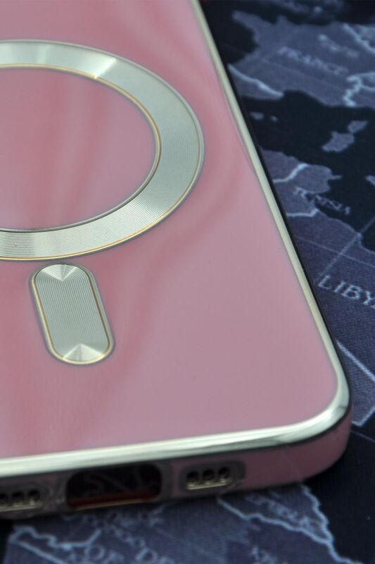iPhone 12 Pro Uyumlu MagSafe Özellikli Lens Korumalı Lazerli Renkli Kılıf Pembe - 4