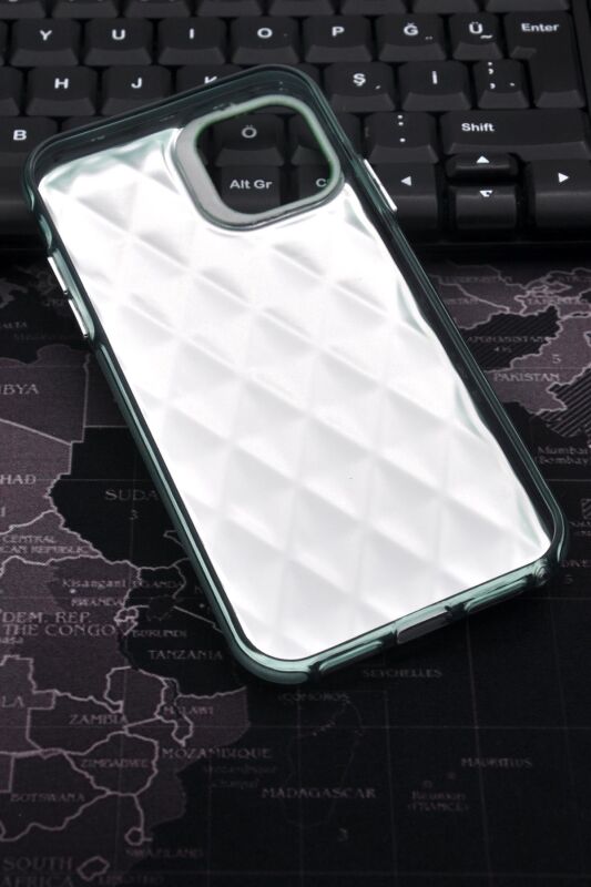 iPhone 12 Uyumlu Baklava Desenli Pırlanta Taşlı Sert Kapak Kılıf Zümrüt Yeşil - 6