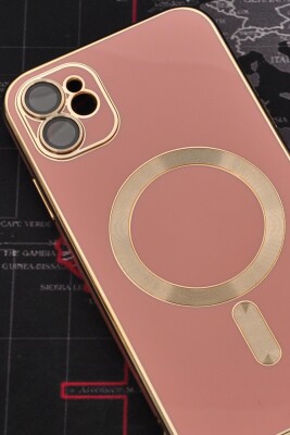 iPhone 12 Uyumlu MagSafe Özellikli Lens Korumalı Lazerli Renkli Kılıf Pudra Pembe - 2