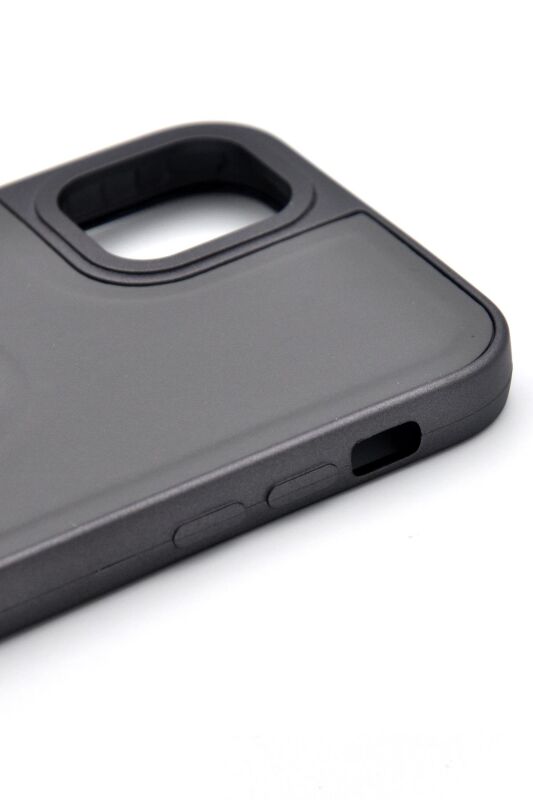 iPhone 13 Pro Max Uyumlu Deri Görünümlü Sert Kapak Kılıf Gri - 4