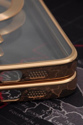 iPhone 13 Pro Max Uyumlu MagSafe Özellikli Altın Sarı Gold Renkli Kenarlı Lazerli Şeffaf Kılıf Lens Korumalı - 4