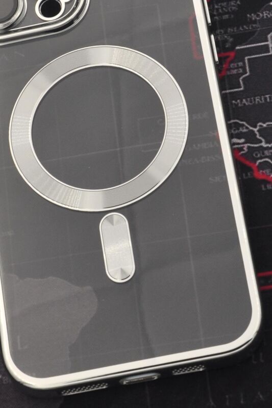 iPhone 13 Pro Max Uyumlu MagSafe Özellikli Gümüş Gri Silver Renkli Kenarlı Lazerli Şeffaf Kılıf Lens Korumalı - 2