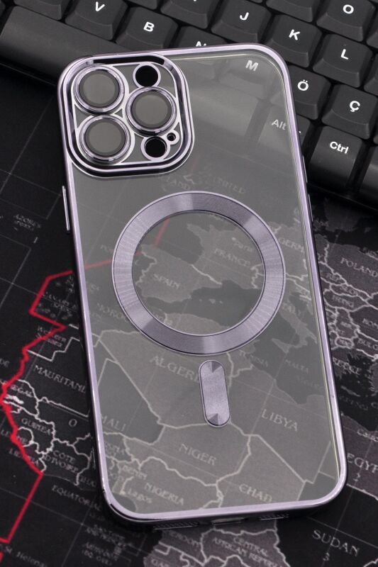 iPhone 13 Pro Max Uyumlu MagSafe Özellikli Mor Renkli Kenarlı Lazerli Şeffaf Kılıf Lens Korumalı - 1