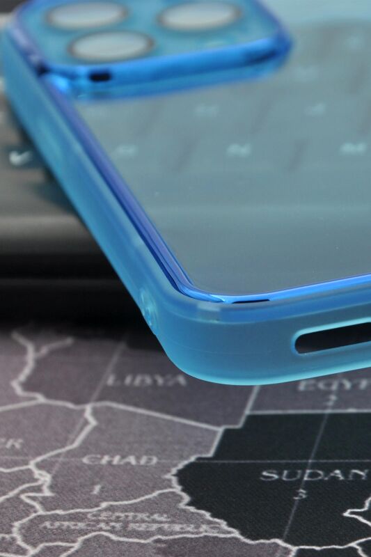 iPhone 13 Pro Max Uyumlu Mavi Kenarlı Renkli Yarı Şeffaf Kapak Kılıf Kamera Lens Korumalı - 4