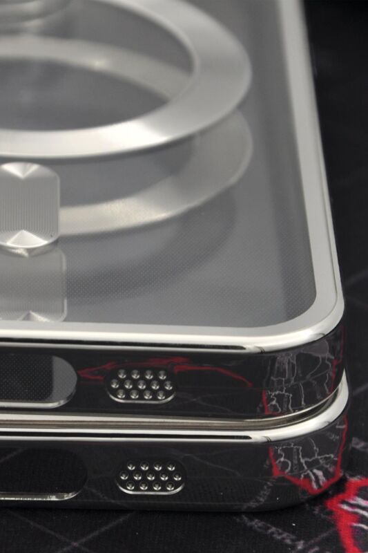 iPhone 13 Pro Uyumlu MagSafe Özellikli Gümüş Gri Silver Renkli Kenarlı Lazerli Şeffaf Kılıf Lens Korumalı - 4