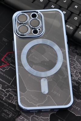 iPhone 13 Pro Uyumlu MagSafe Özellikli Saks Mavi Renkli Kenarlı Lazerli Şeffaf Kılıf Lens Korumalı 