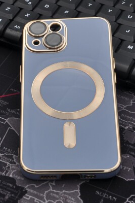 iPhone 13 Uyumlu MagSafe Özellikli Lens Korumalı Renkli Kılıf Mavi 