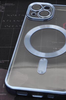iPhone 13 Uyumlu MagSafe Özellikli Saks Mavi Renkli Kenarlı Lazerli Şeffaf Kılıf Lens Korumalı - 2