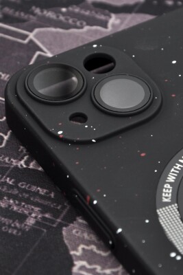 iPhone 13 Uyumlu Siyah Benekli Desenli İnce Sert Kapak Kılıf Kamera Lens Korumalı - 2