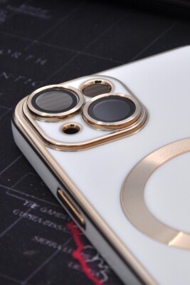 iPhone 14 Plus Uyumlu MagSafe Özellikli Lens Korumalı Renkli Kılıf Krem - 3