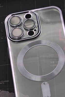 iPhone 14 Pro Uyumlu MagSafe Özellikli Mor Renkli Kenarlı Lazerli Şeffaf Kılıf Lens Korumalı - 2