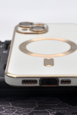 iPhone 14 Uyumlu MagSafe Özellikli Lens Korumalı Renkli Kılıf Krem - 7
