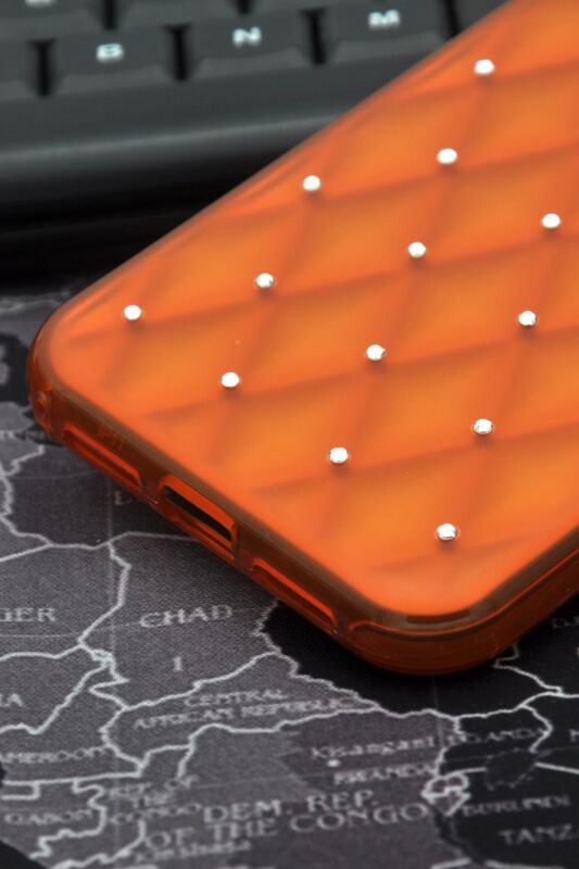 iPhone 15 Pro Max Uyumlu Baklava Desenli Pırlanta Taşlı Sert Kapak Kılıf Turuncu - 5