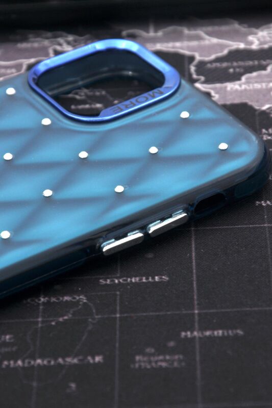 iPhone 15 Pro Uyumlu Baklava Desenli Pırlanta Taşlı Sert Kapak Kılıf Petrol Mavi - 4