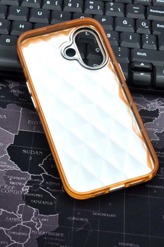 iPhone 16 Uyumlu Baklava Desenli Pırlanta Taşlı Sert Kapak Kılıf Turuncu - 7