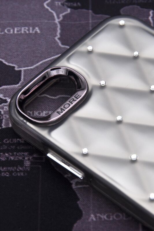 iPhone 7 Plus / 8 Plus Uyumlu Baklava Desenli Pırlanta Taşlı Sert Kapak Kılıf Gri - 3