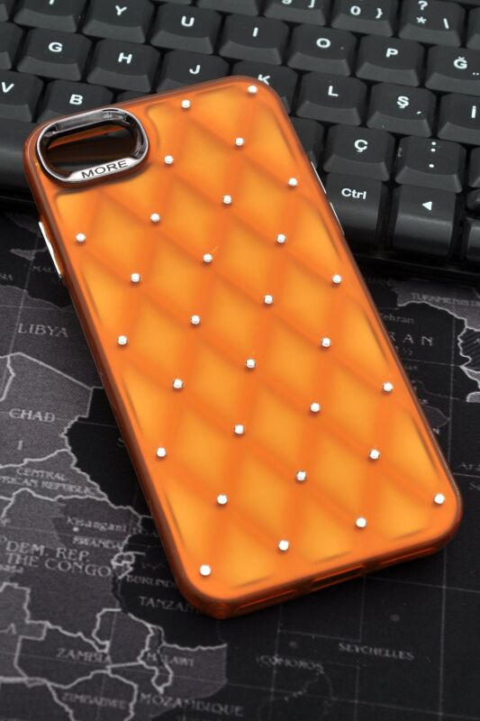iPhone 7 Plus / 8 Plus Uyumlu Baklava Desenli Pırlanta Taşlı Sert Kapak Kılıf Turuncu - 1