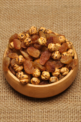 Kavrulmuş Leblebi + Kuru Üzüm Karışık 400 G - 1