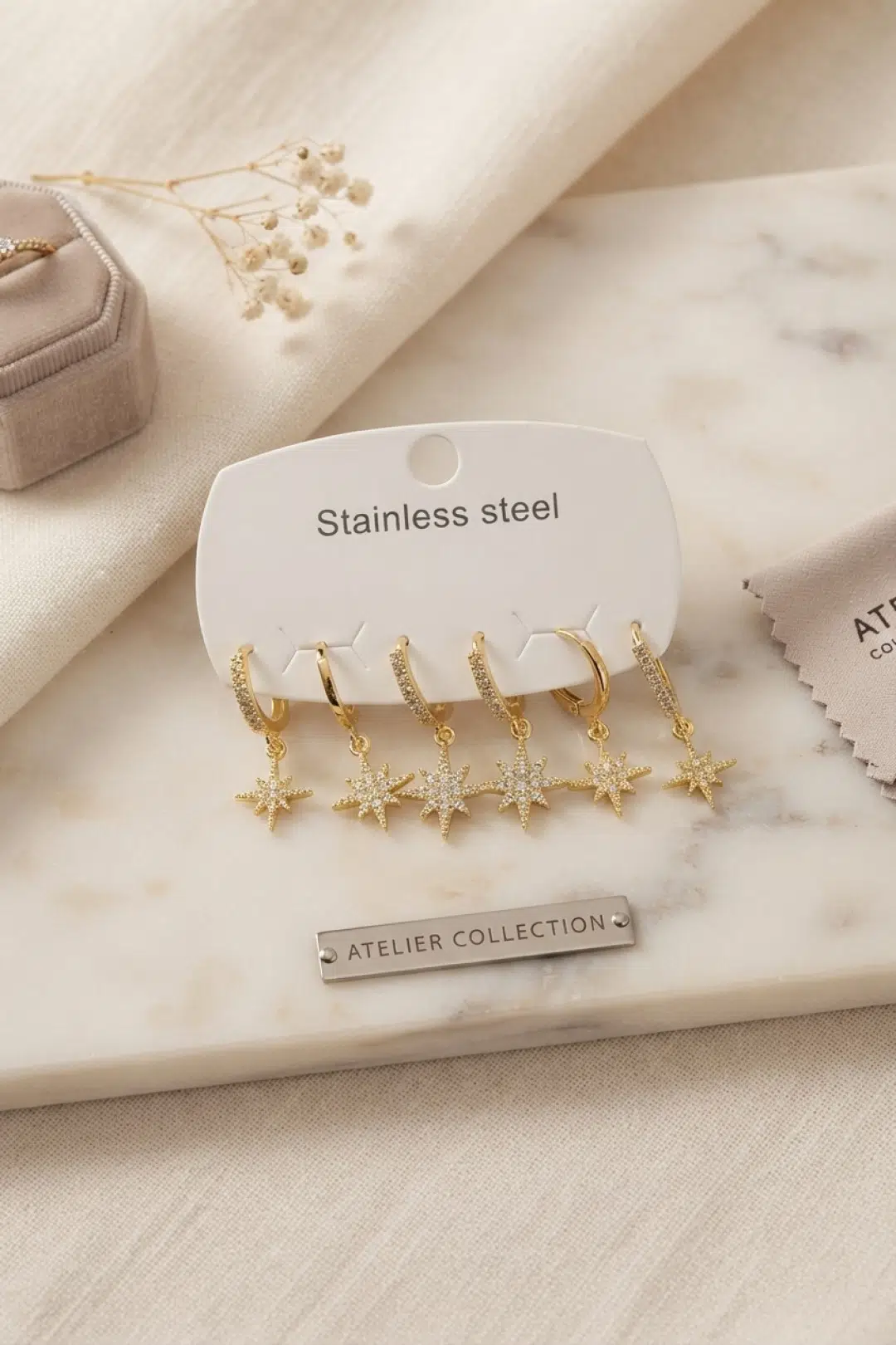 Gold Renk Kutup Yıldızı Model Kadın Küpe Seti - EBJ260822W46345
