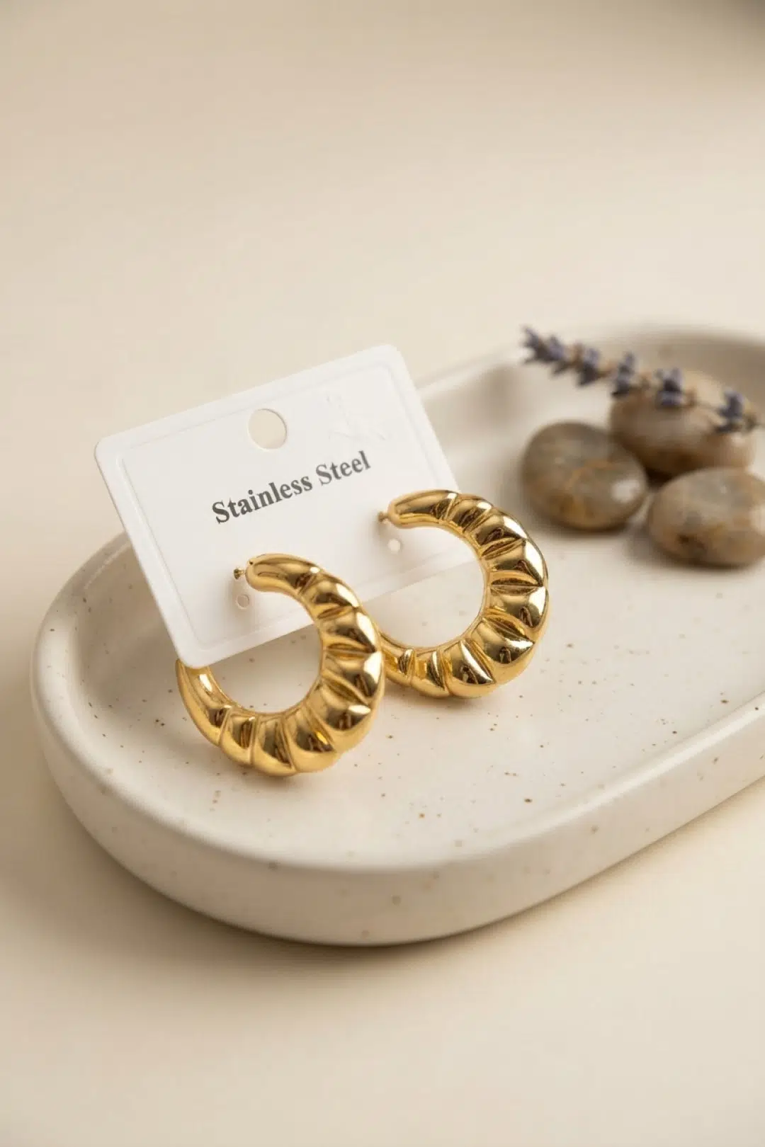 Gold Renk Retro Model Kalın Gövdeli Küpe - EBJ260822W46253