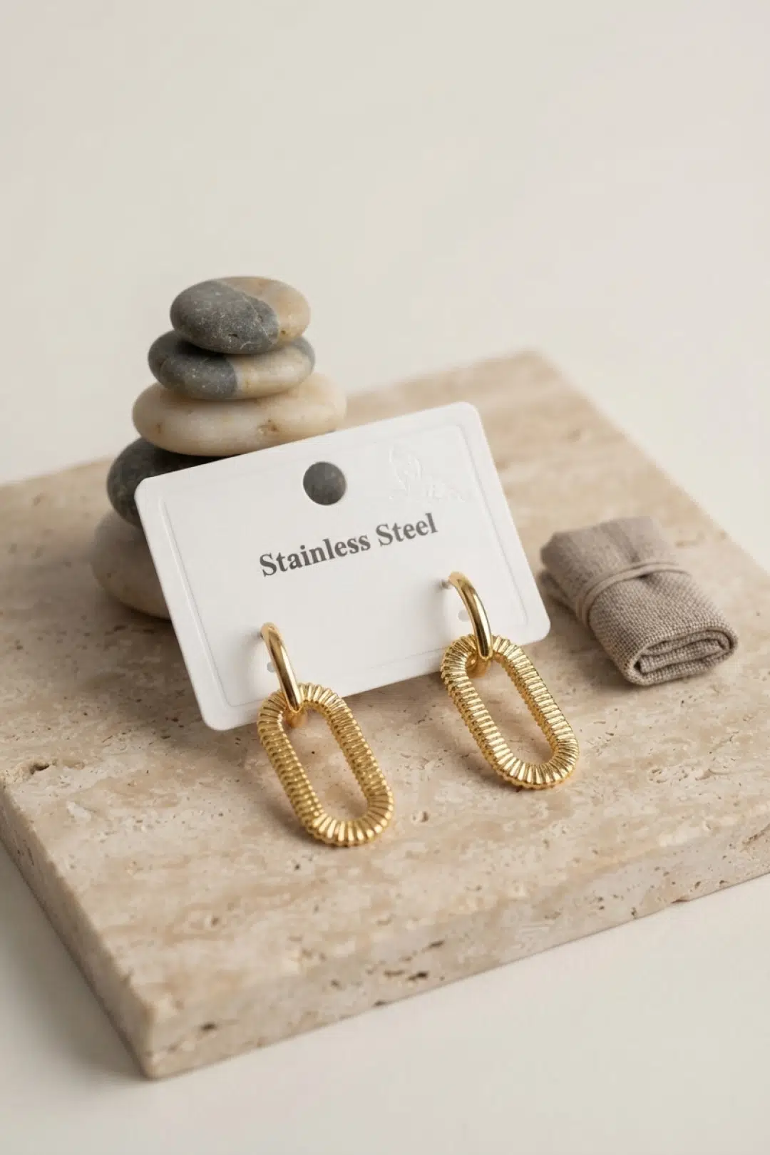 316L Gold Renk Tırtıklı Ataç Form Tasarım Küpe - EBJ260822W46266