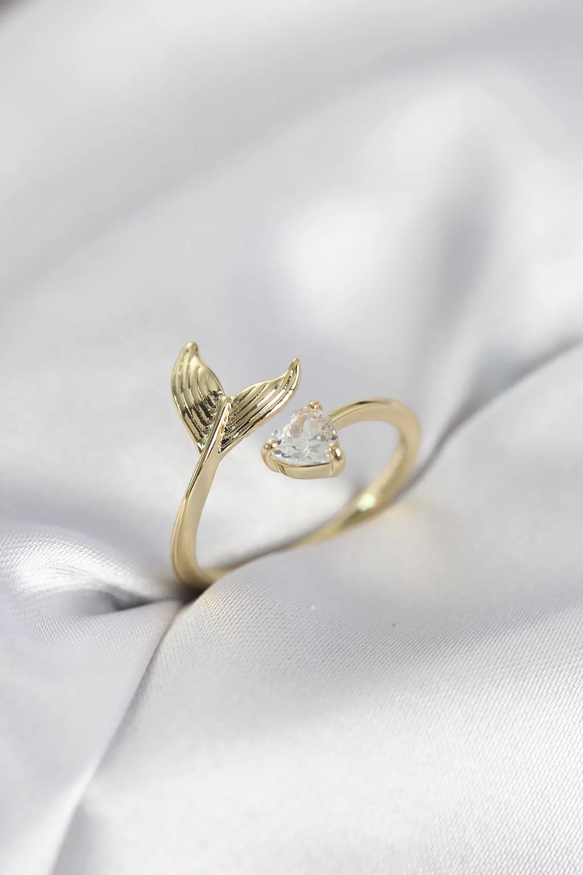 Balık Kuyruğu Model Gold Renk Zirkon Taşlı Kadın Yüzük - EBJ260214W39723