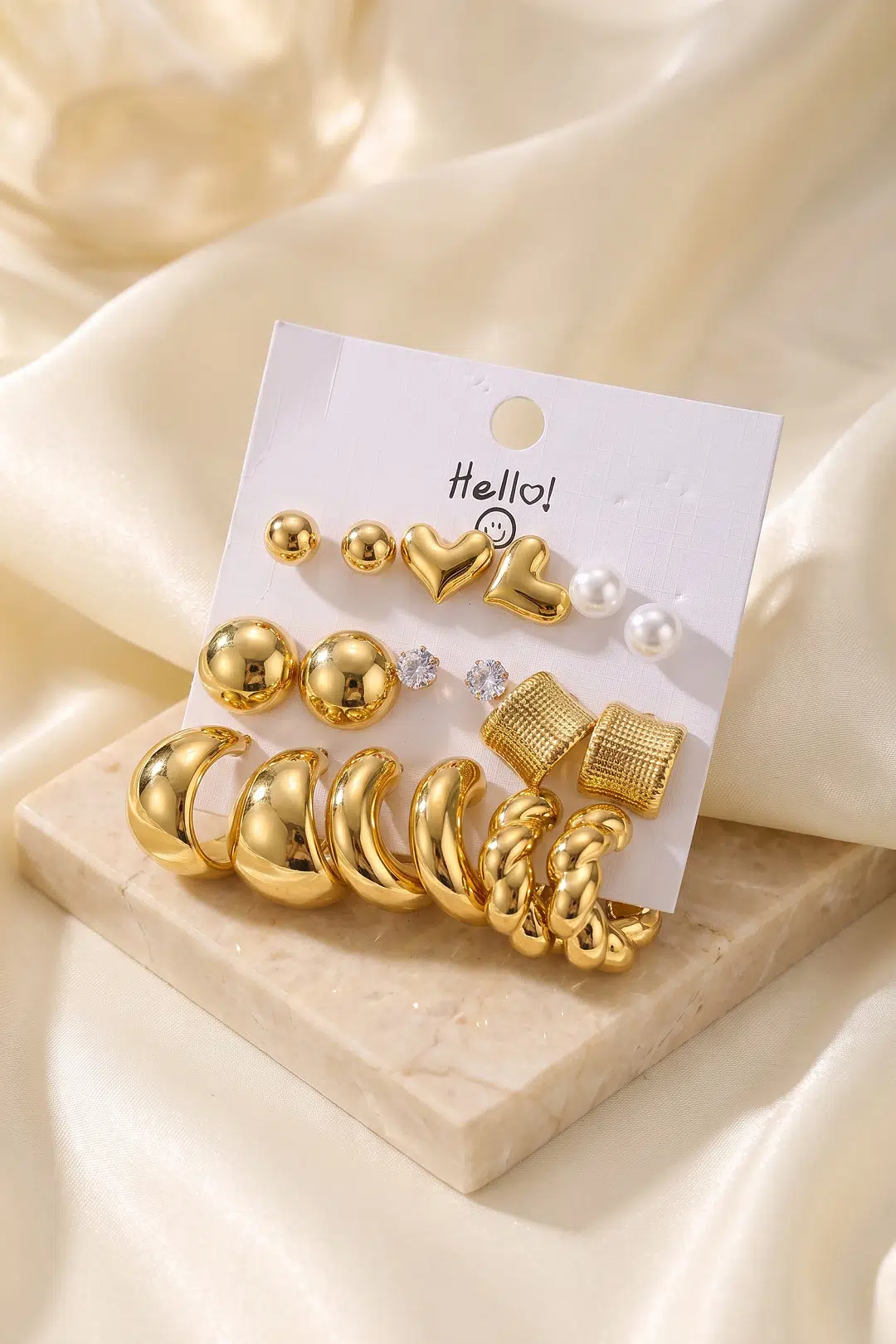 Gold Renk Metalik Kaplamalı Karışık Model Detaylı CCB 9 Çift Küpe Seti - EBJ260822W46373