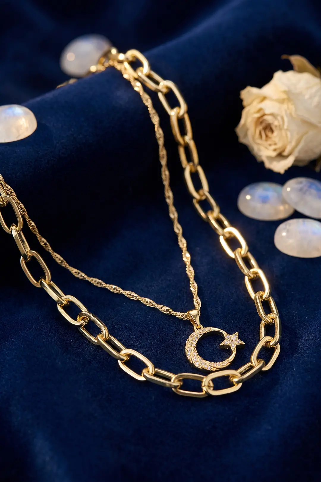 Gold Renk Pirinç Ay Yıldız Model Kombin Kadın Kolye - EBJ261010W47125