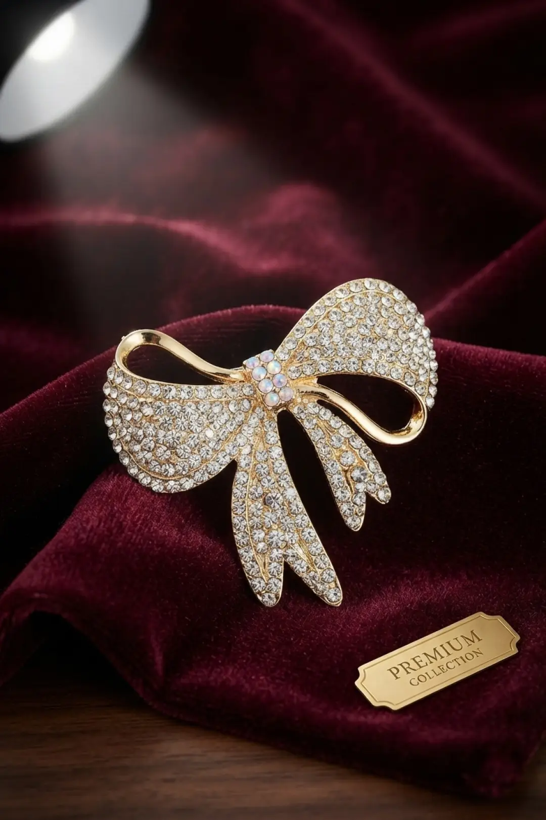 Gold Renk Zirkon Taşlı Fiyonk Model Broş - EBJ260829W46489