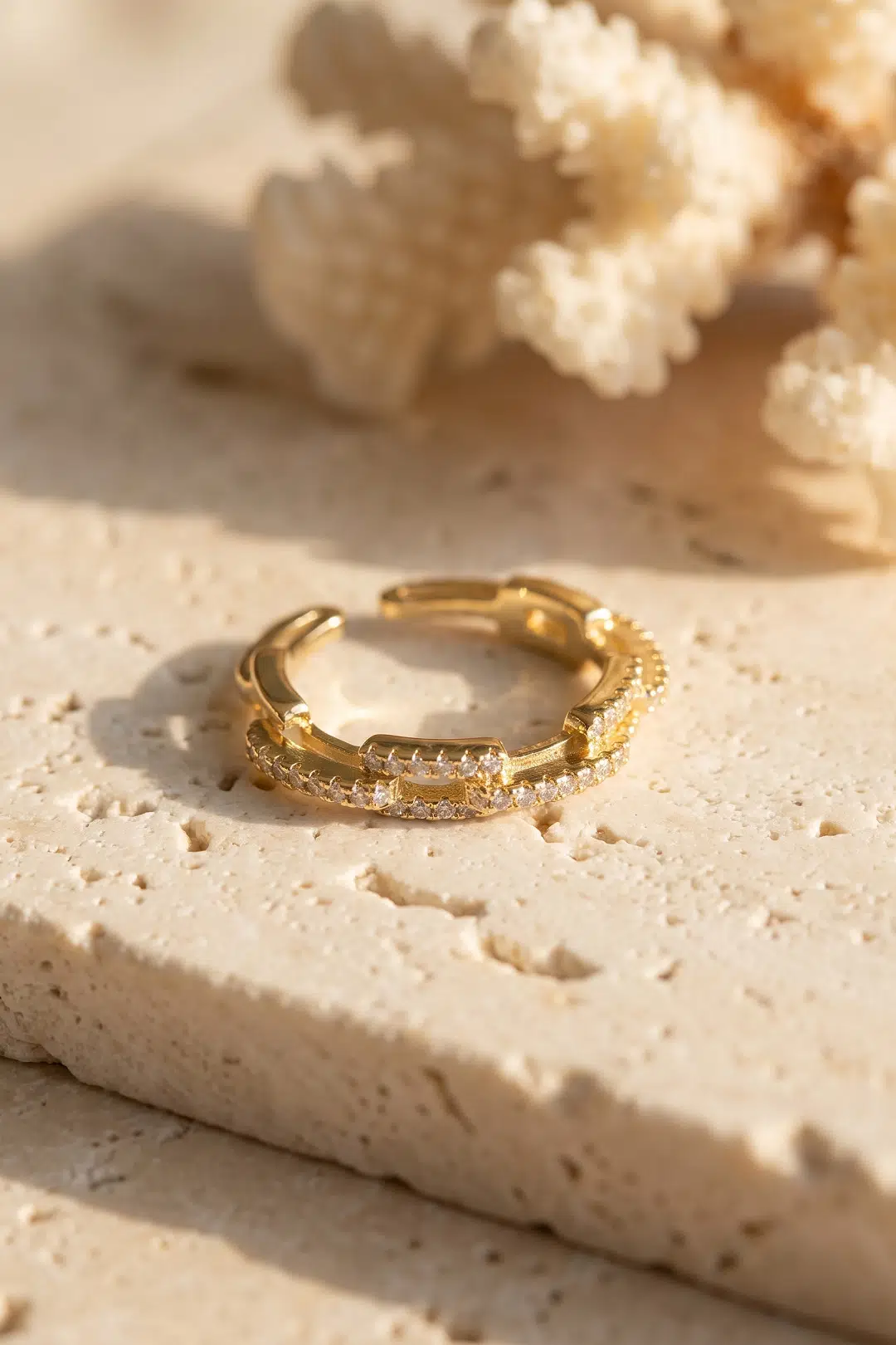 Gold Renk Zirkon Taşlı Zincir Model Kadın Yüzük - EBJ260822W46290
