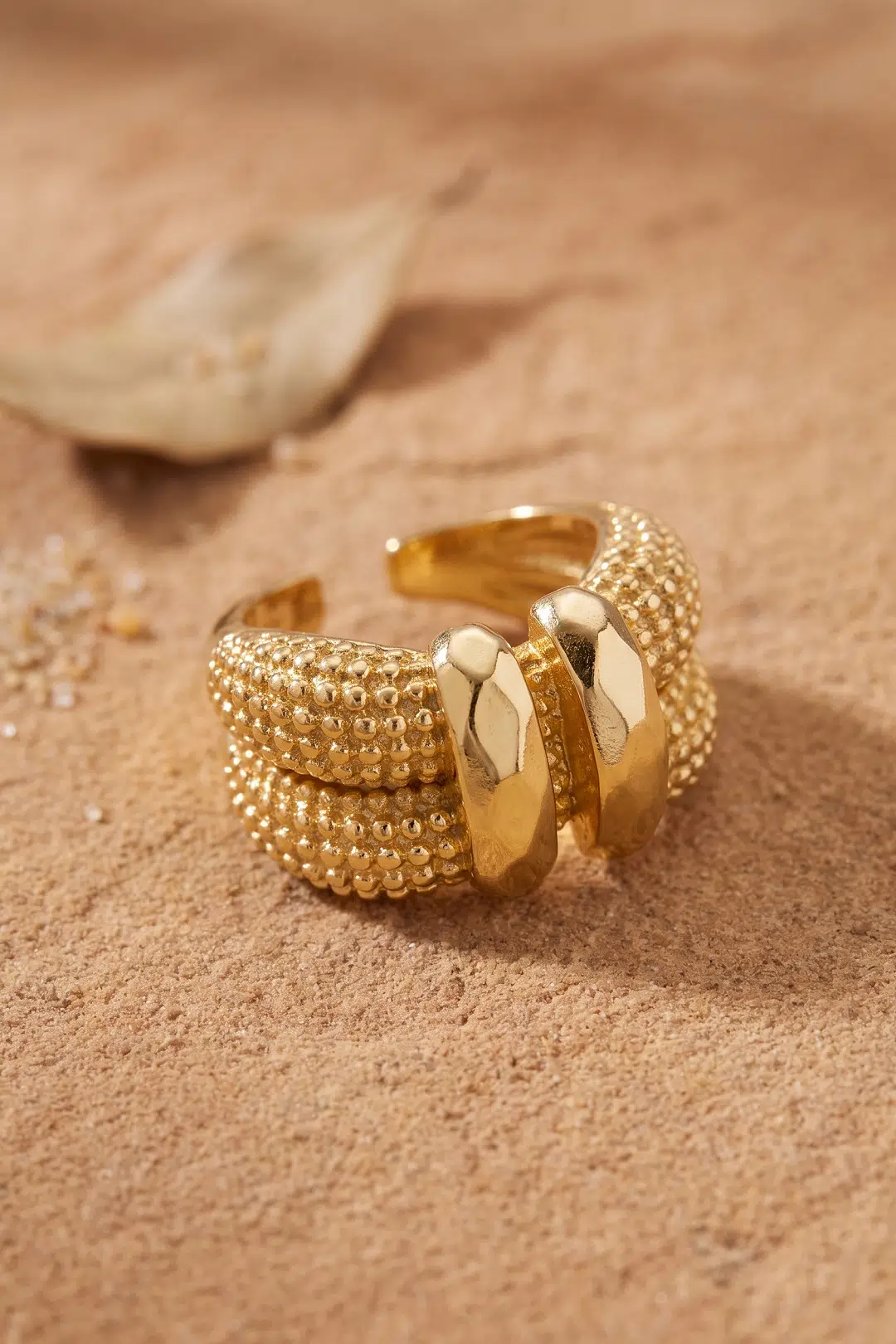 Granül Dokulu Çift Sıra Ayarlanabilir Gold Renk Yüzük - EBJ260808W46167