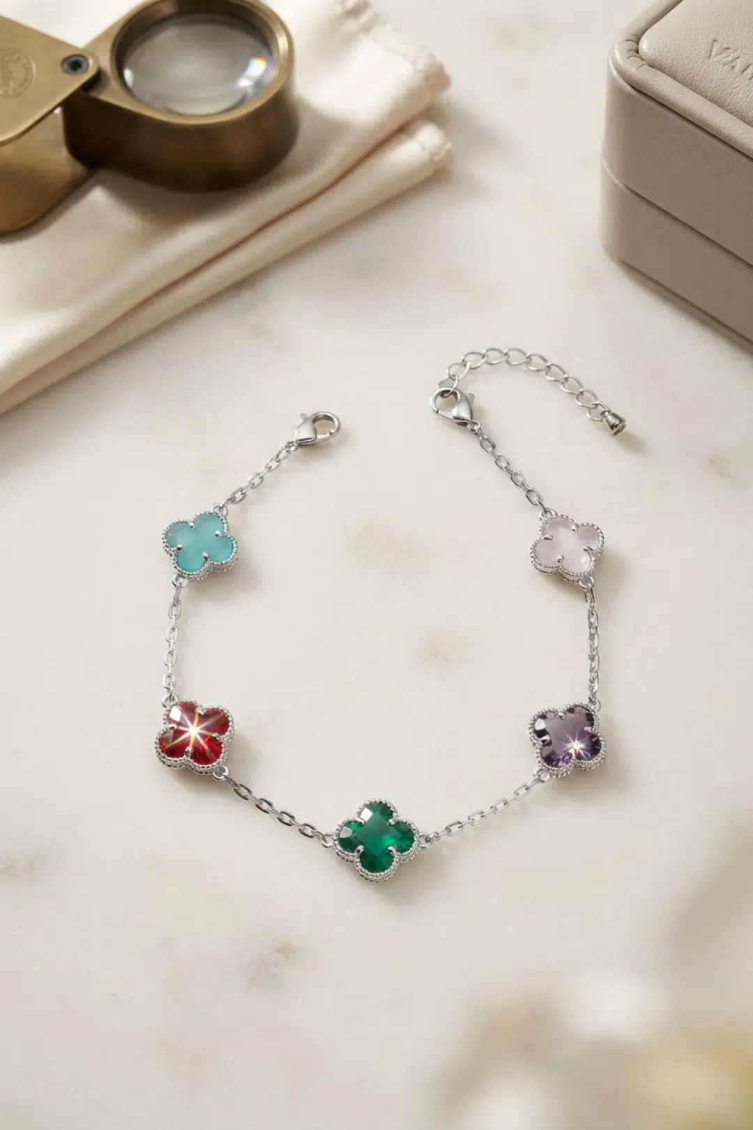 Renkli Kristal Taşlı Gümüş Renk Yonca Model Kadın Bileklik - EBJ260822W46378